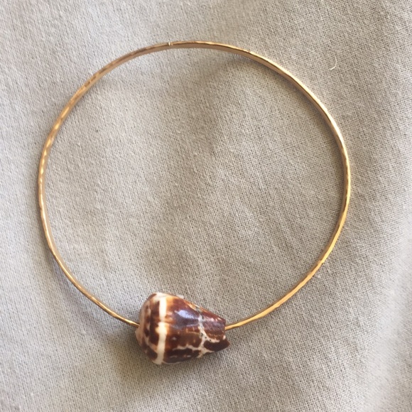 Shell Bangles - Picture 2 of 6